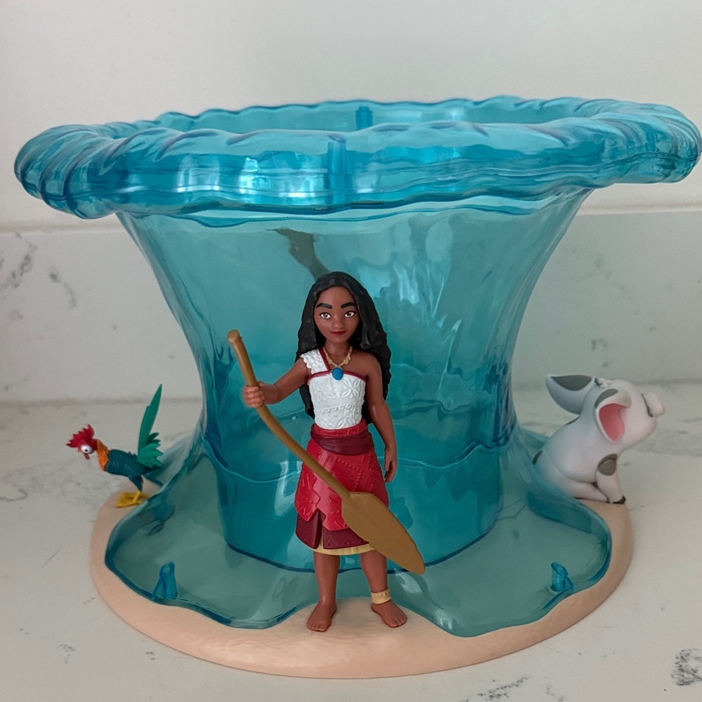 Disney's Moana 2 Wave Popcorn Bucket with Heihei and Pua Limited Edition